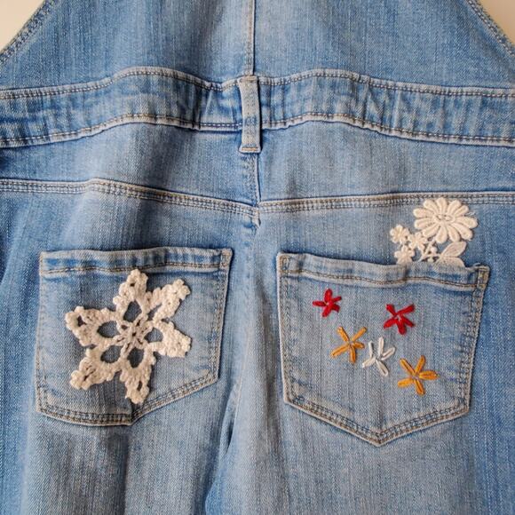 Classic Oshkosh‎ Vestbak Upcycled Restyled Overalls Handmade Girls Sz8 - Picture 10 of 11
